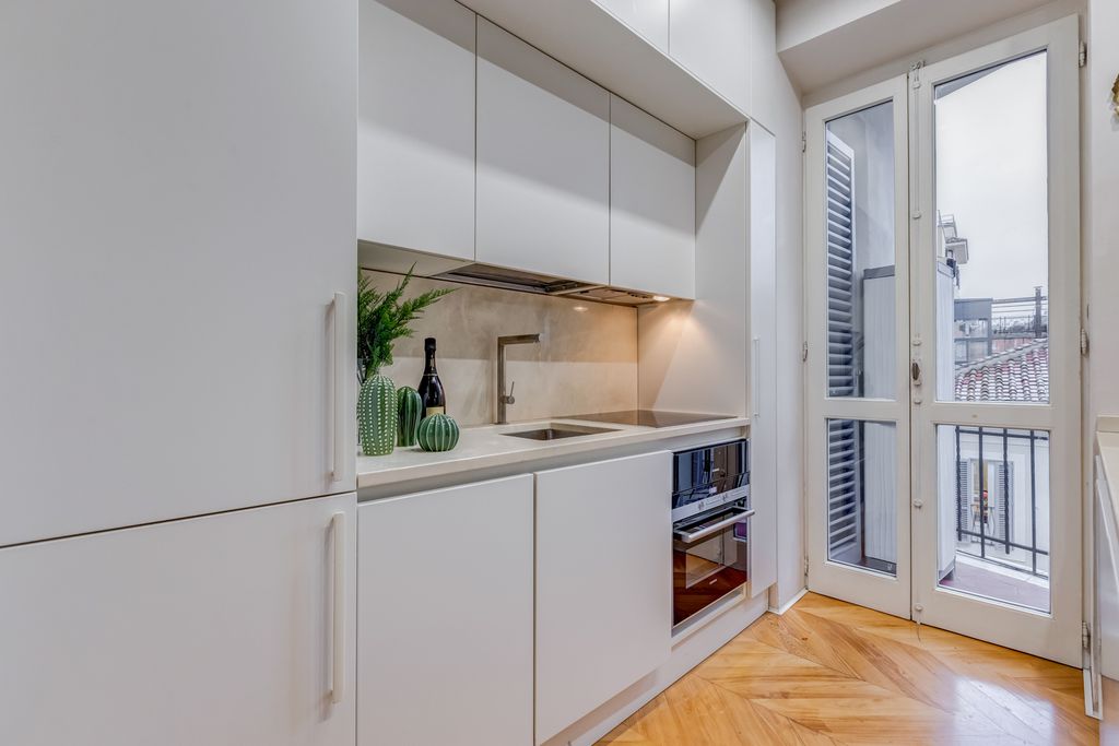 Petalo Residence Rome Olivers Travels 4