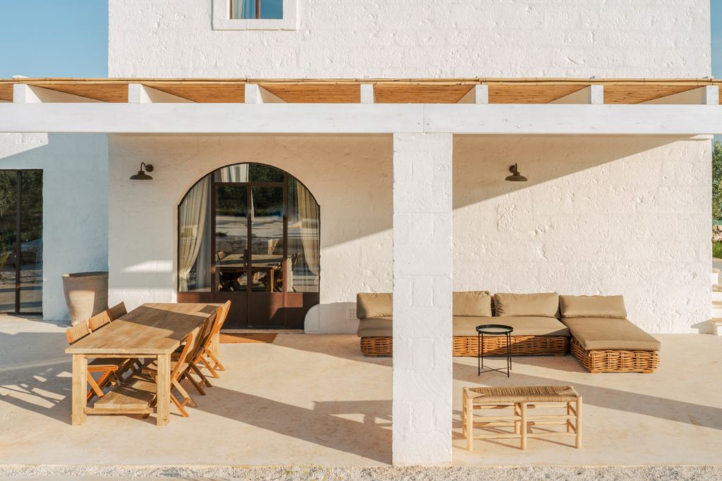 Villa Mandorli Puglia Olivers Travels 6