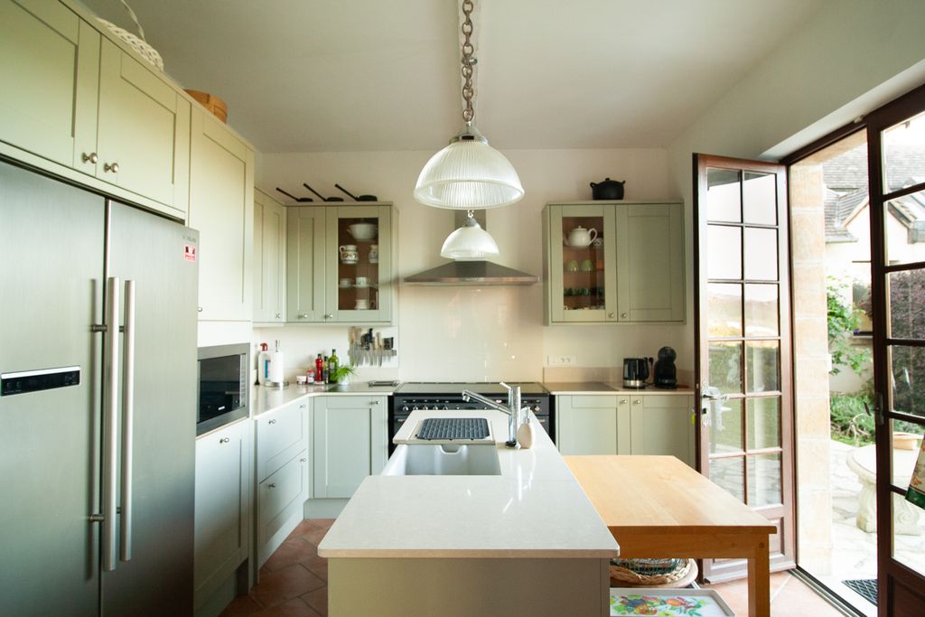 Maison Floral Dordogne France OliversTravels 3