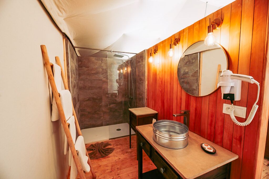 Discovery Tent Inara Camp Olivers Travel 5