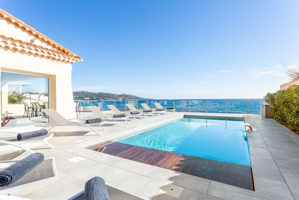 Villa De La Gloire French Riviera OliversTravels 1