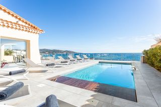Villa De La Gloire French Riviera OliversTravels 1
