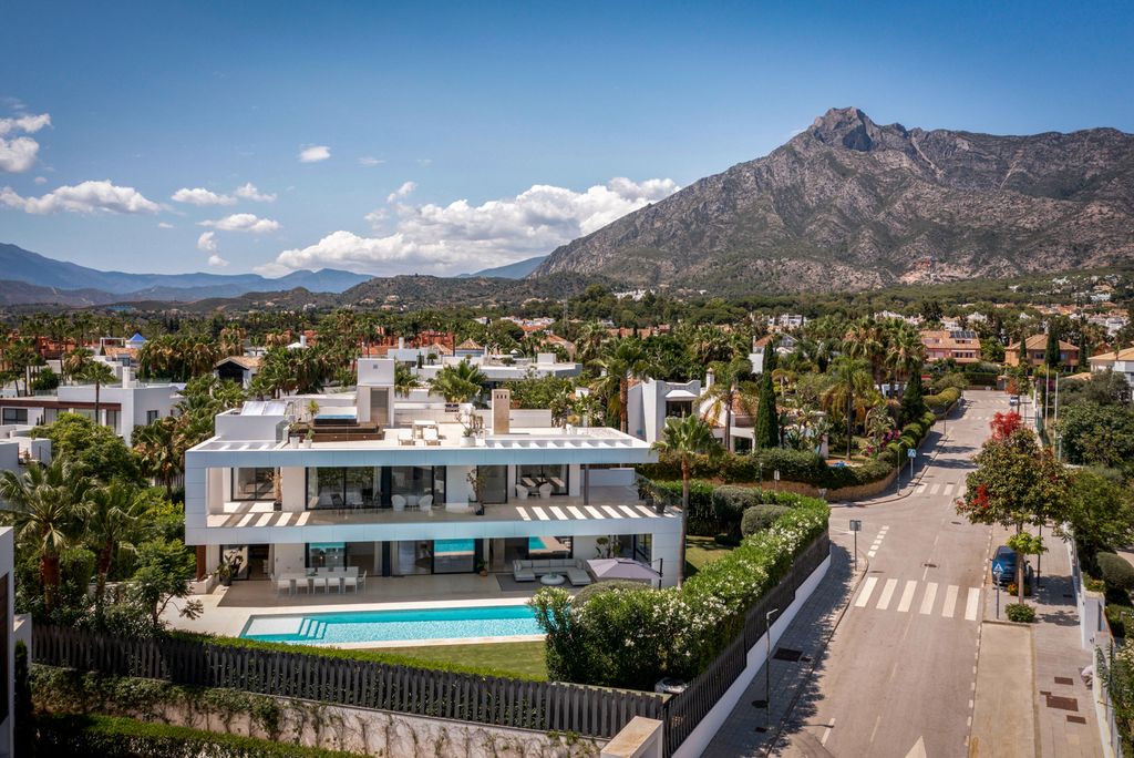 Villa Escotilla Marbella Olivers Travels 2