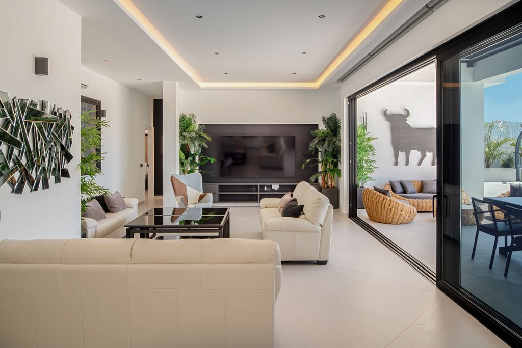 Villa Tauruno Lanzarote Olivers Travels 3