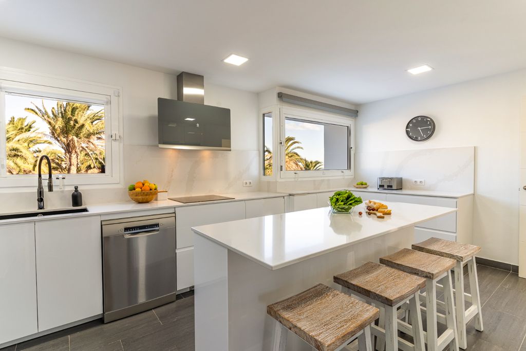 Villa Esquina Lanzarote Spain OliversTravels 5