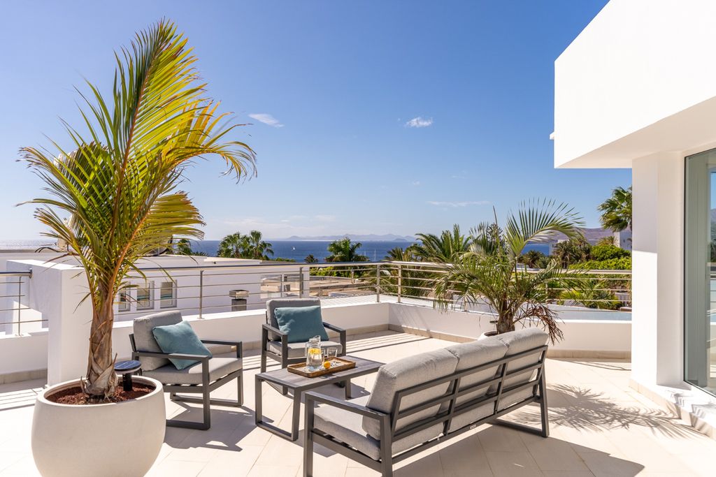 Villa Esquina Lanzarote Spain OliversTravels 3