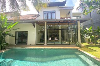Villa Utara Seminyak Bali OliversTravels 1