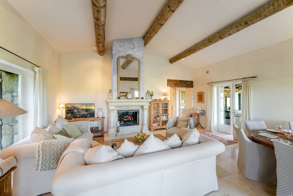 Villa La Badelle Provence OliversTravels 3