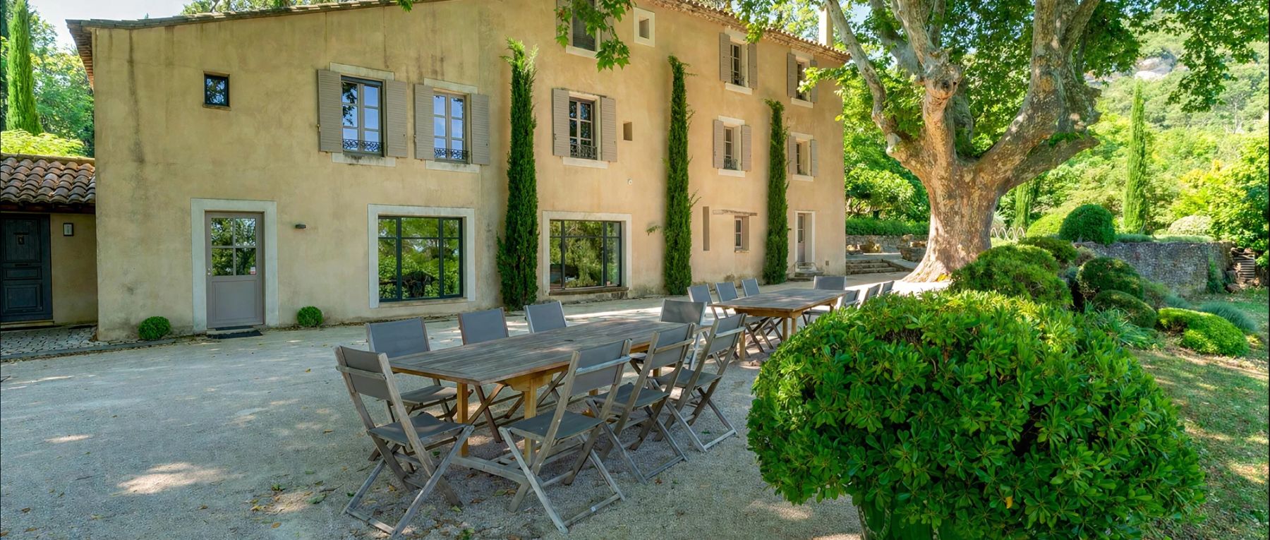 001 villa les fontaines du luberon south of france olivers travels desktop center