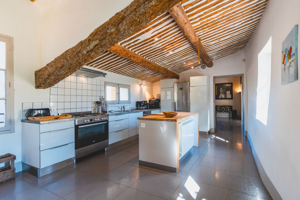 Villa Royere Provence Alpes France OliversTravels 5