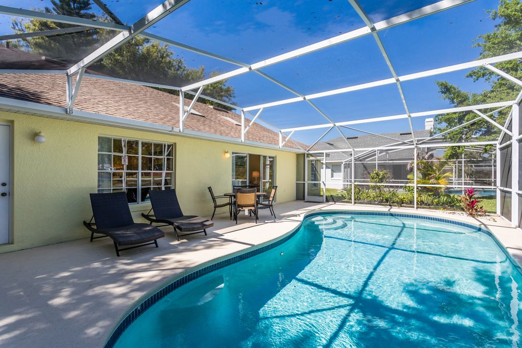 Villa Flynn Disney Homes Florida OliversTravels 3