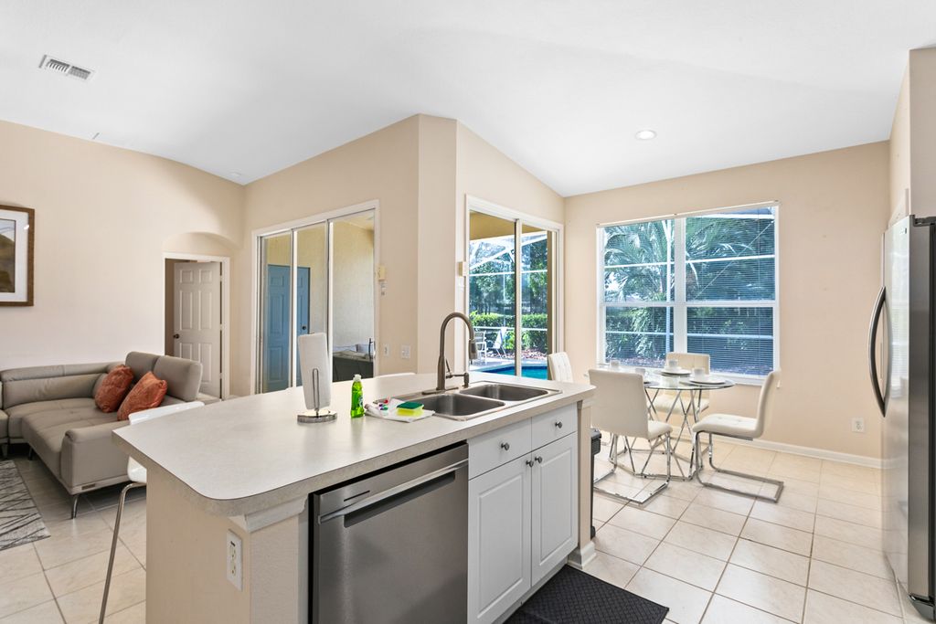 Villa Dory Resort Disney Homes Florida OliversTravels 5