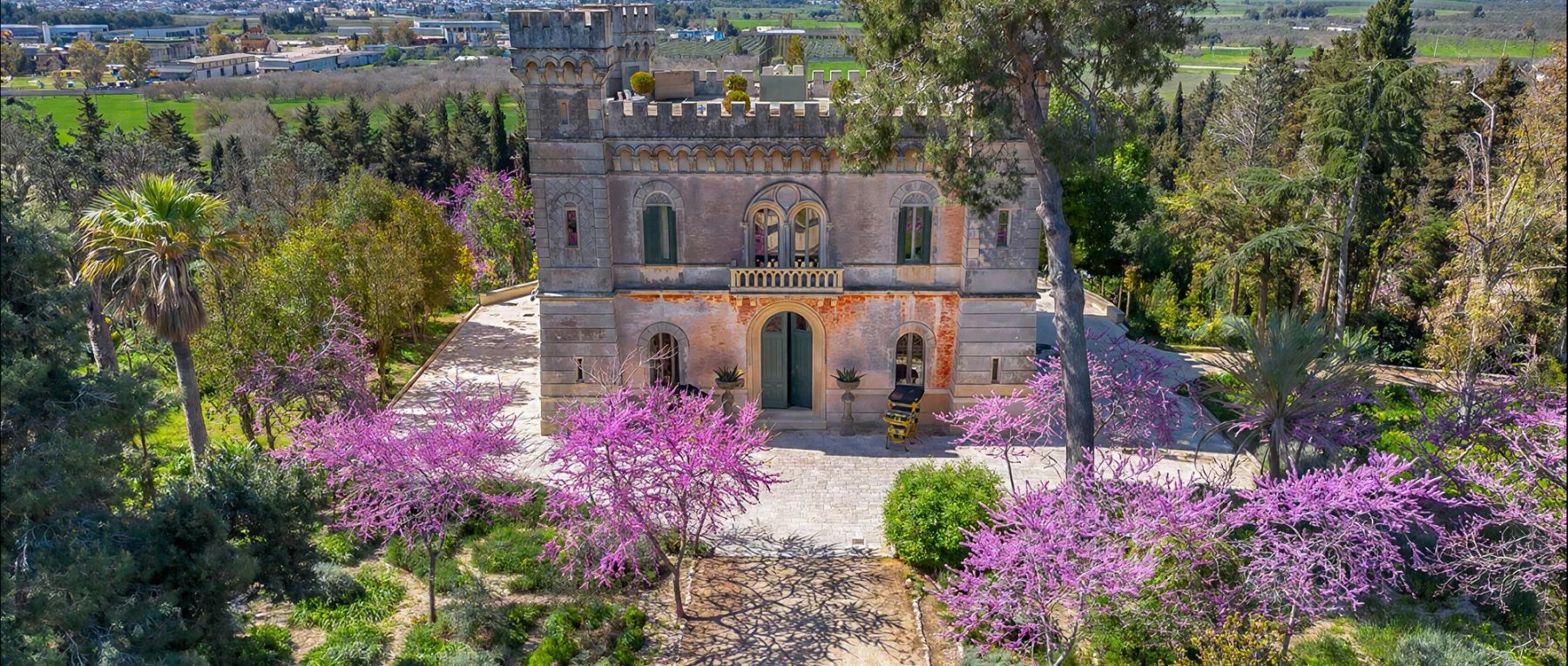 001 castello salentina southern italy olivers travels desktop center