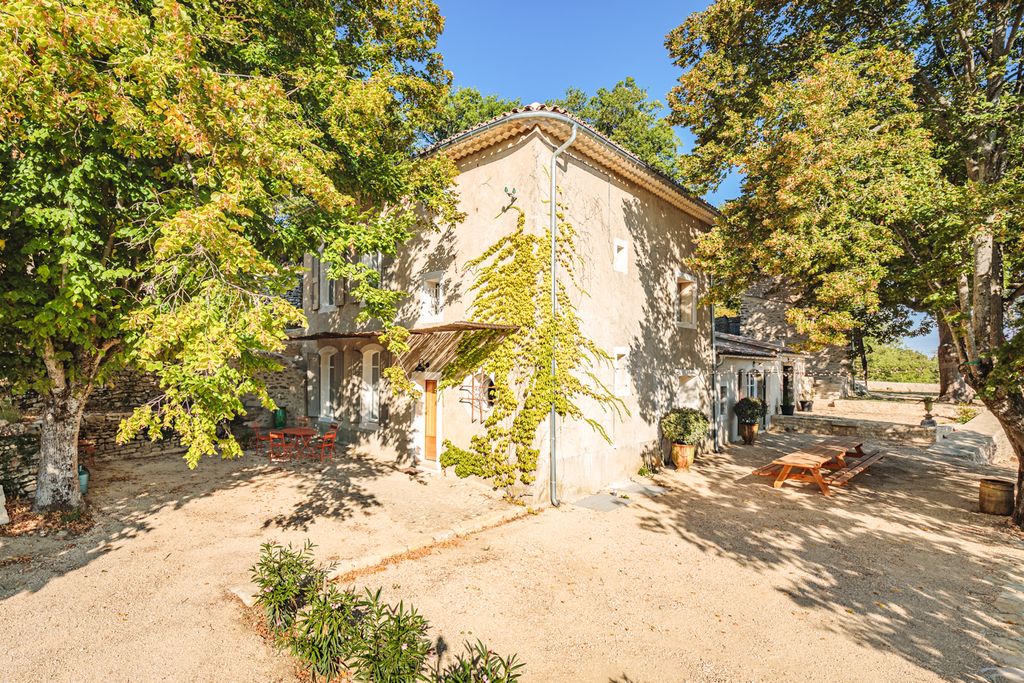 Villa Sivergues Provence Alpes OliversTravels 2