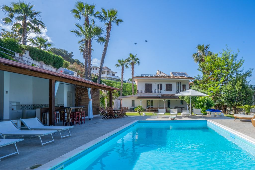 Villa Morzello Calabria Olivers Travels 1