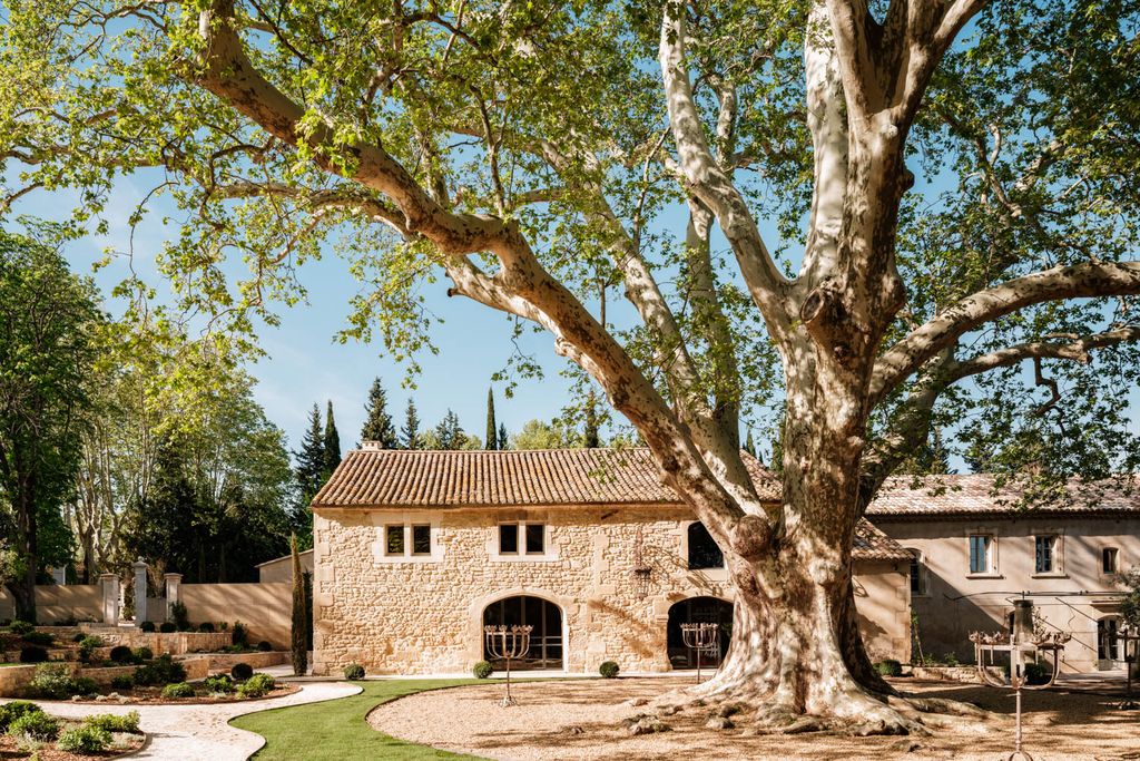 Mas Du Platane Provence OliversTravels 1