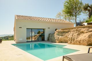 Sunlight Heaven Calabria Olivers Travels 01