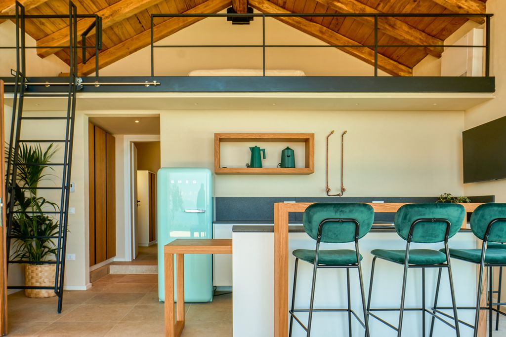 Sunlight Heaven Calabria Olivers Travels 03