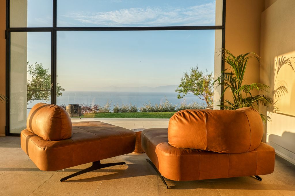 Sunlight Heaven Calabria Olivers Travels 04