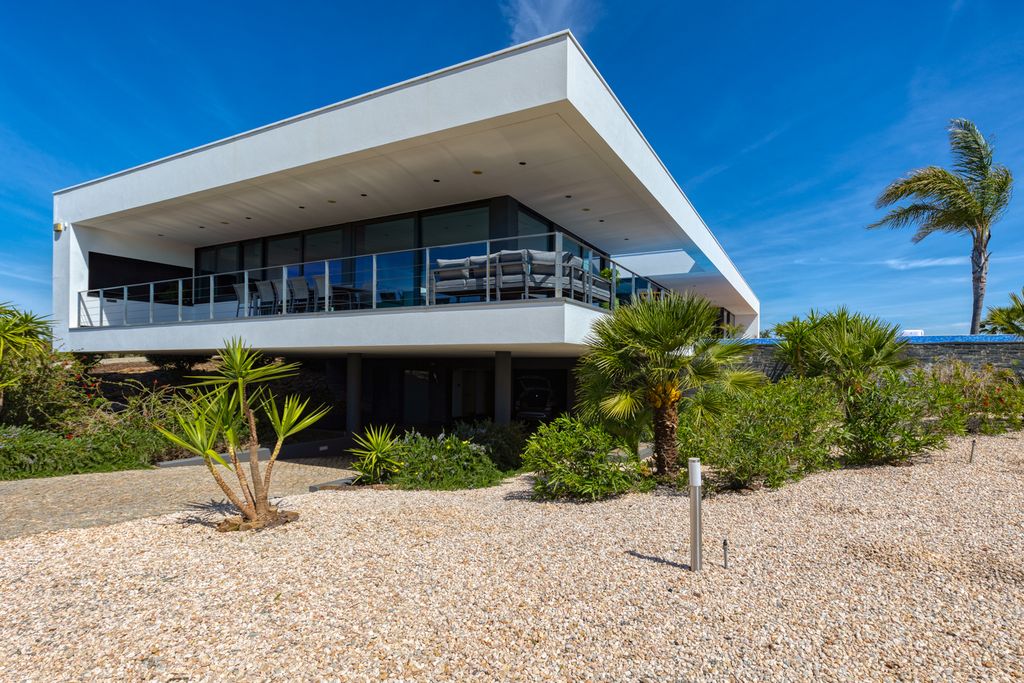 Casa Graca Lagos Algarve Portugal OliversTravels 1