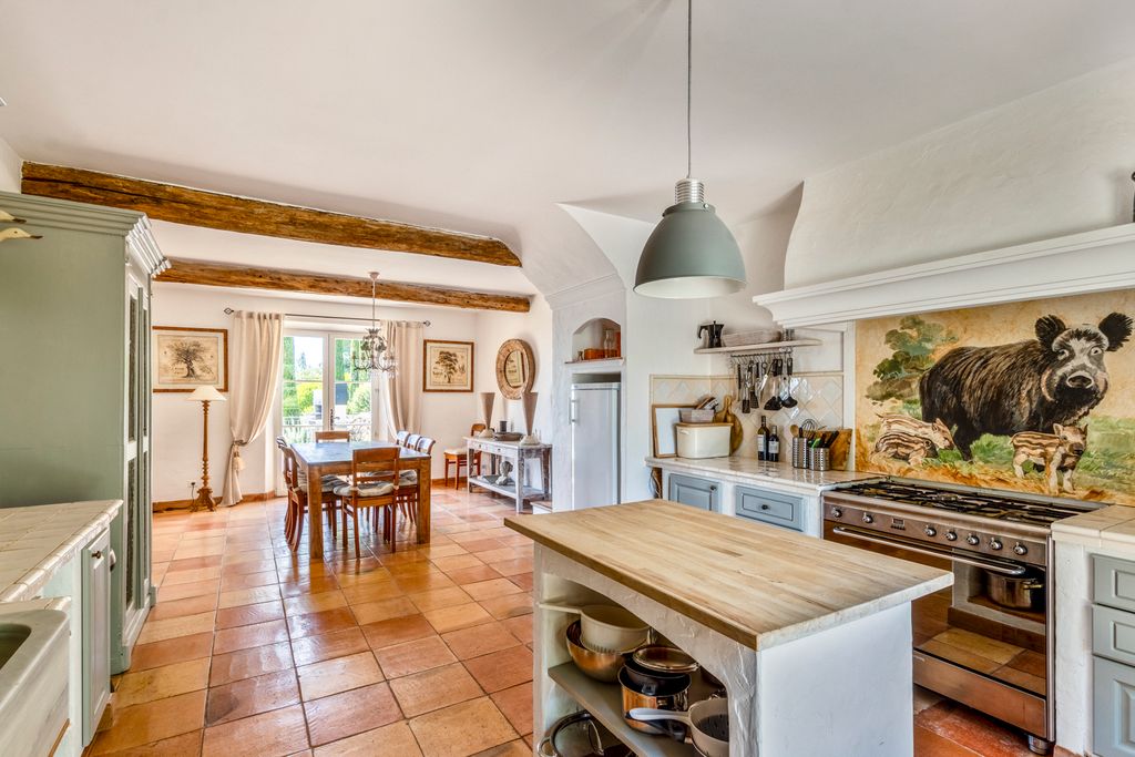 Maison Celte Provence Olivers Travels 5 01
