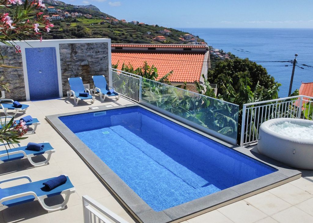 Casa Pessego Calheta Olivers Travels 2