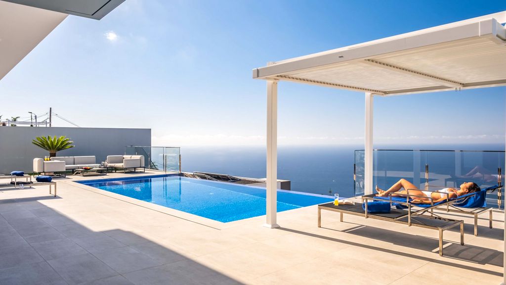 Villa Arando Funchal Olivers Travels 1