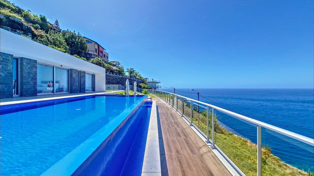Villa Abobora Calheta Olivers Travels 2