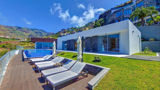 Villa Abobora Calheta Olivers Travels 1