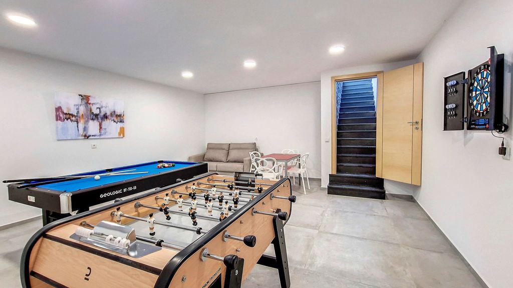 Villa Abobora Calheta Olivers Travels 5