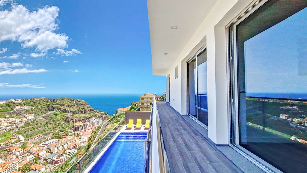 Villa Goiaba Calheta Olivers Travels 2