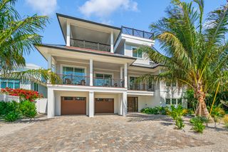 Villa Seagrape Florida USA OliversTravels 1