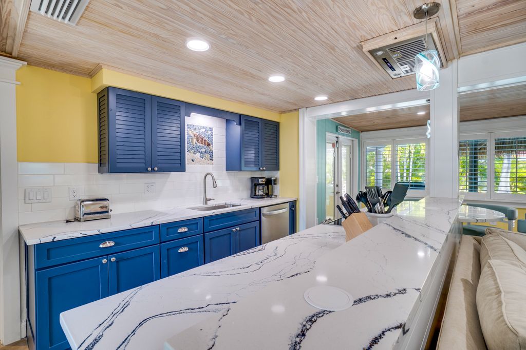 Villa Honeysuckle Florida USA OliversTravels 4