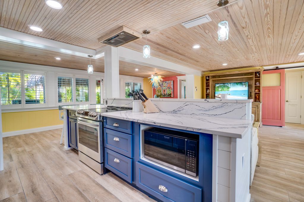 Villa Honeysuckle Florida USA OliversTravels 5