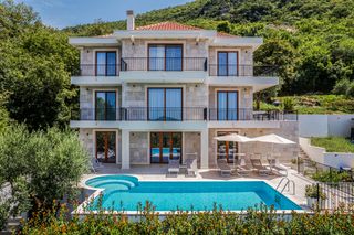 Villa Adrienne Budva Olivers Travels 1