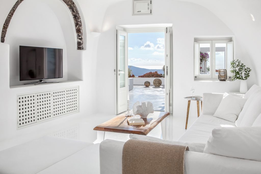Villa Triton Santorini Olivers Travels 3