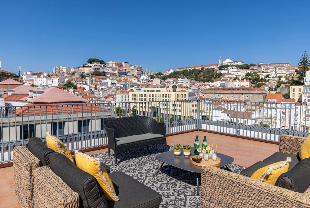 Mercado Penthouse Lisbon Olivers Travels 1