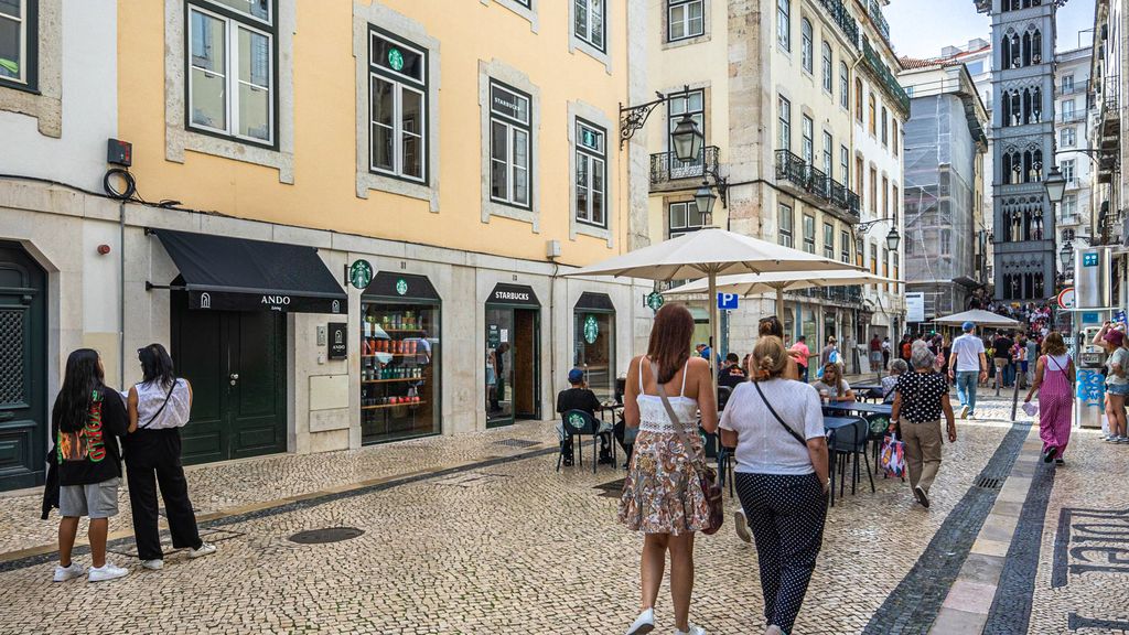 Apartment Artur Lisbon Olivers Travels 5