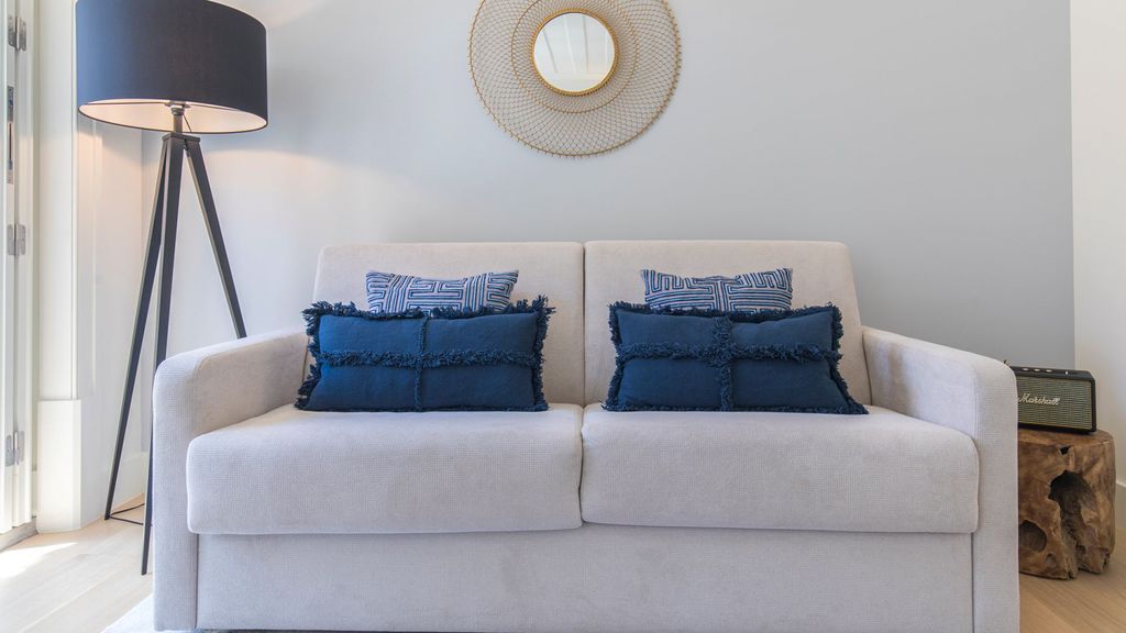 Apartment Dinis Lisbon Olivers Travels 5