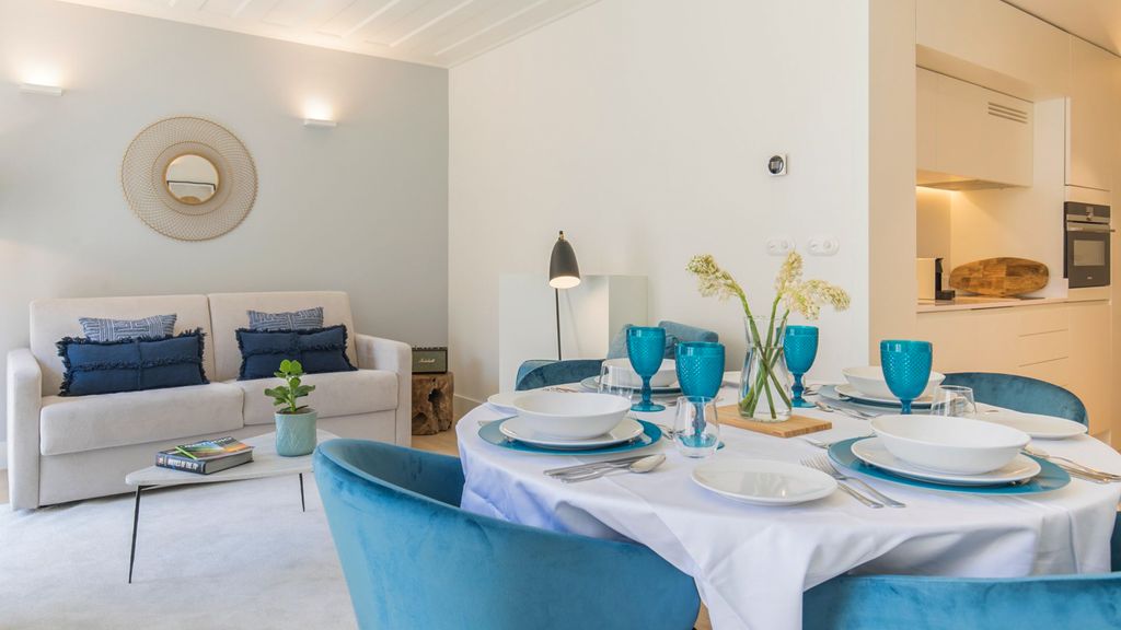 Apartment Dinis Lisbon Olivers Travels 2