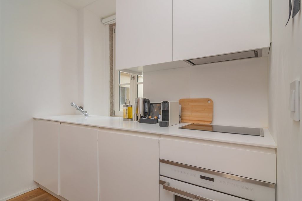 Apartment Einar Lisbon Olivers Travels 4