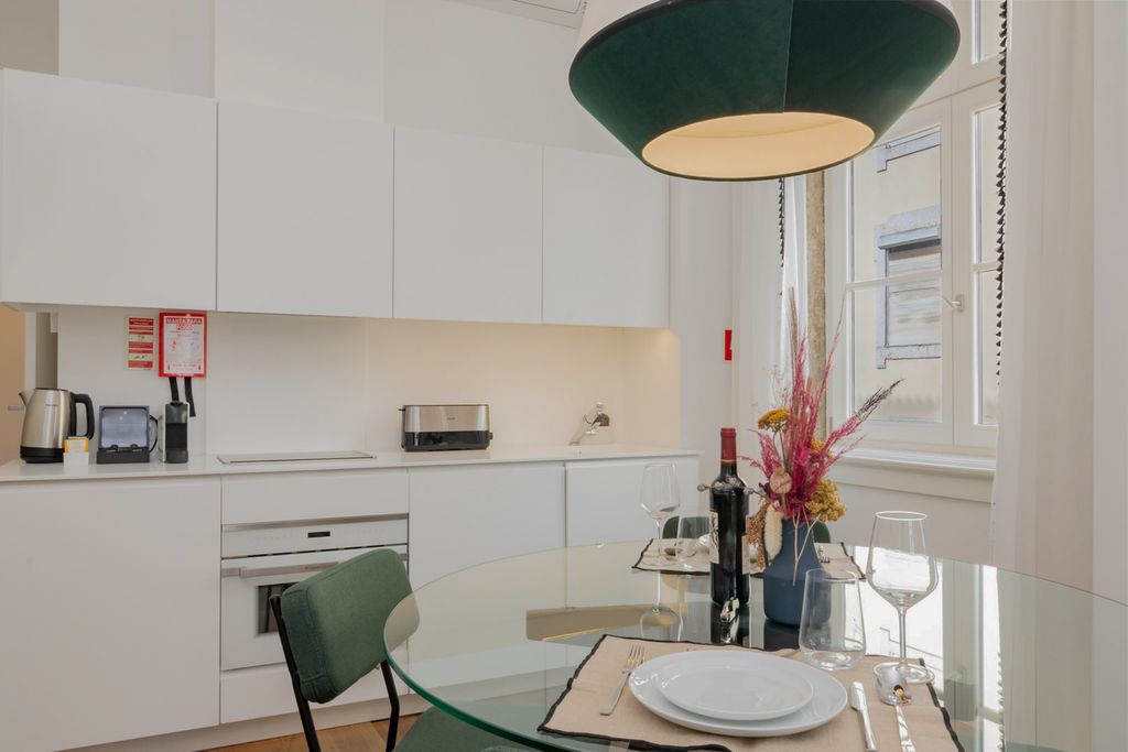 Apartment Bariel Lisbon Olivers Travels 3