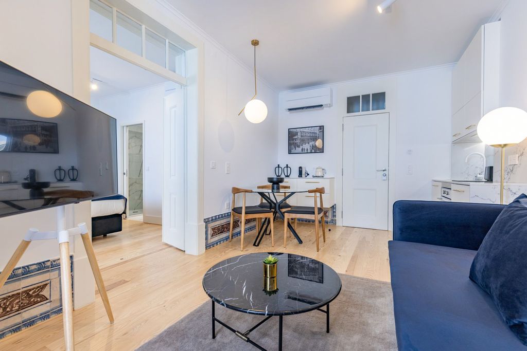 Apartment Guilherme CityHomes Lisbon OliversTravels 4
