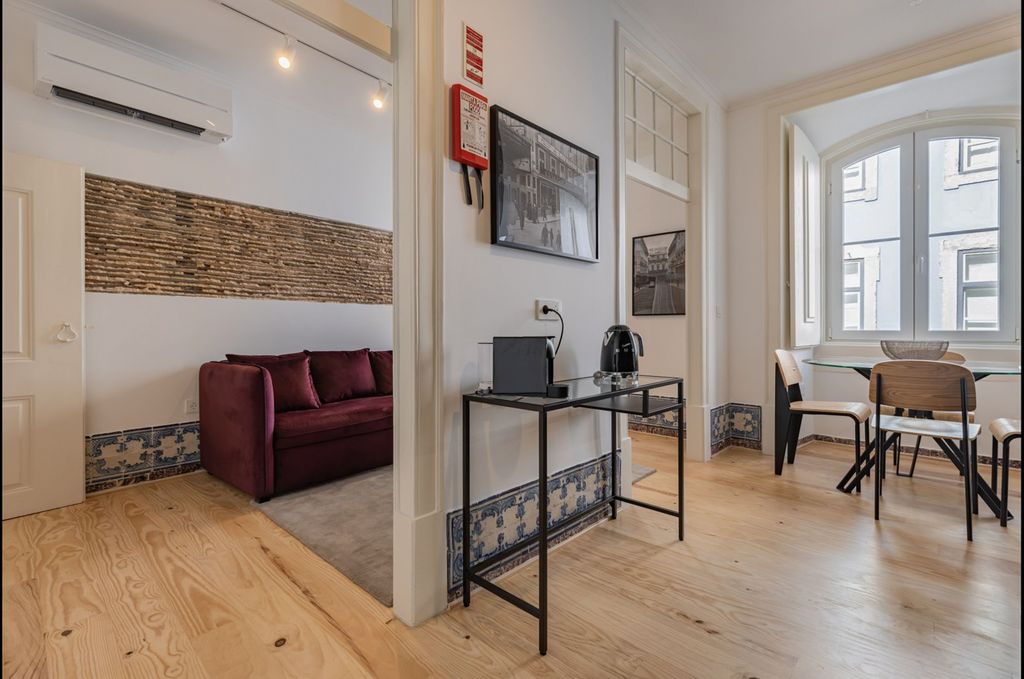 Apartment Ilan Lisbon Olivers Travels 5