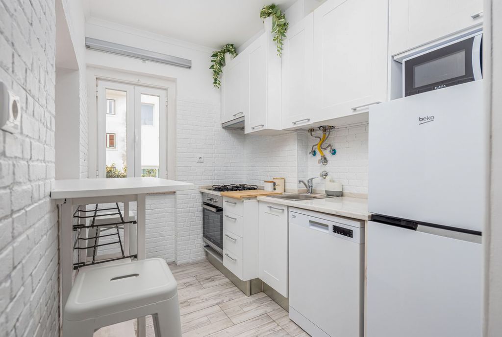 Apartment Rui Lisbon Olivers Travels 4