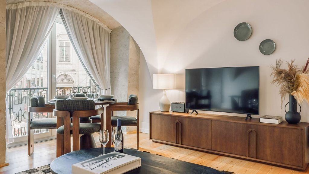 Apartment Silverio Lisbon Olivers Travels 2