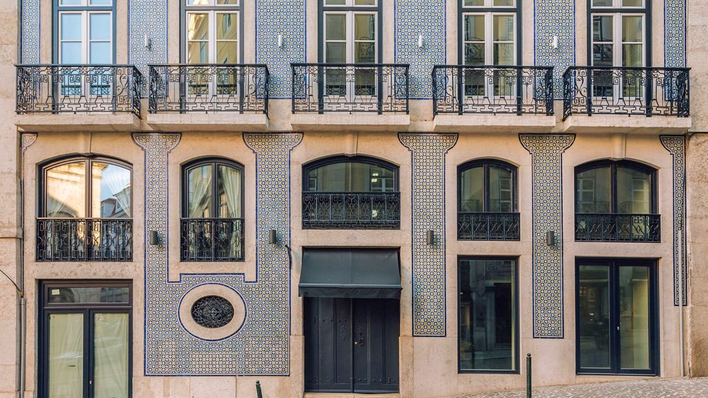 Apartment Teodoro Lisbon Olivers Travels 5