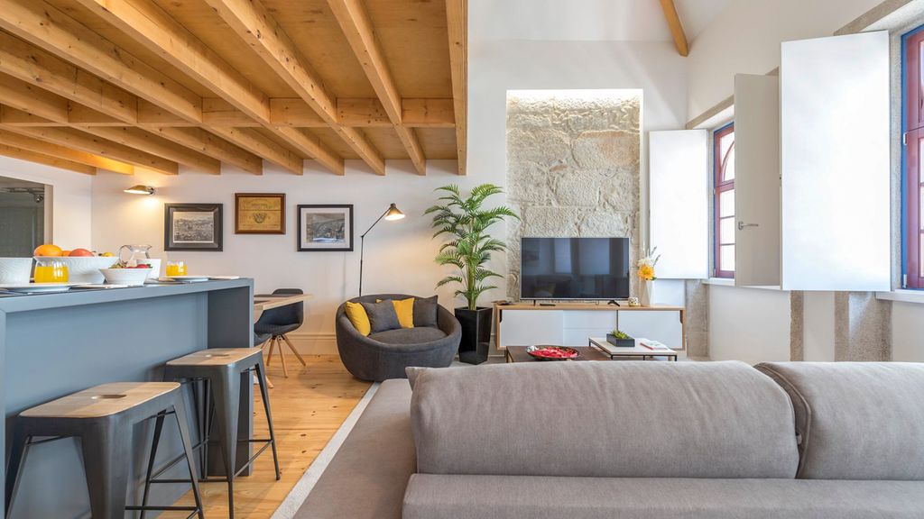 Bonjardim Loft Porto Olivers Travels 2