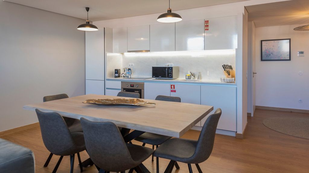 Herculano Loft Porto Olivers Travels 4