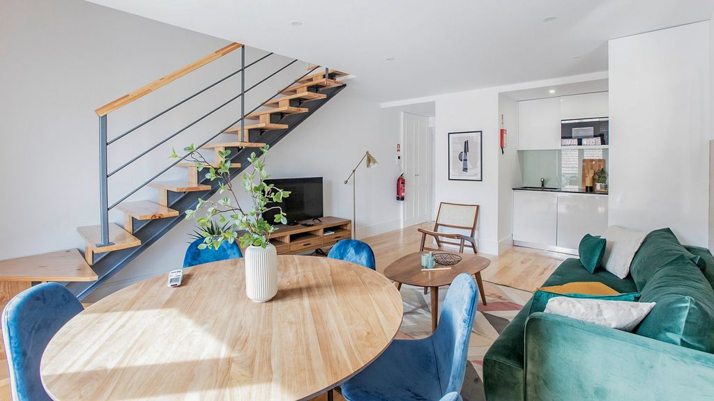 Callie Duplex Porto Olivers Travels 5